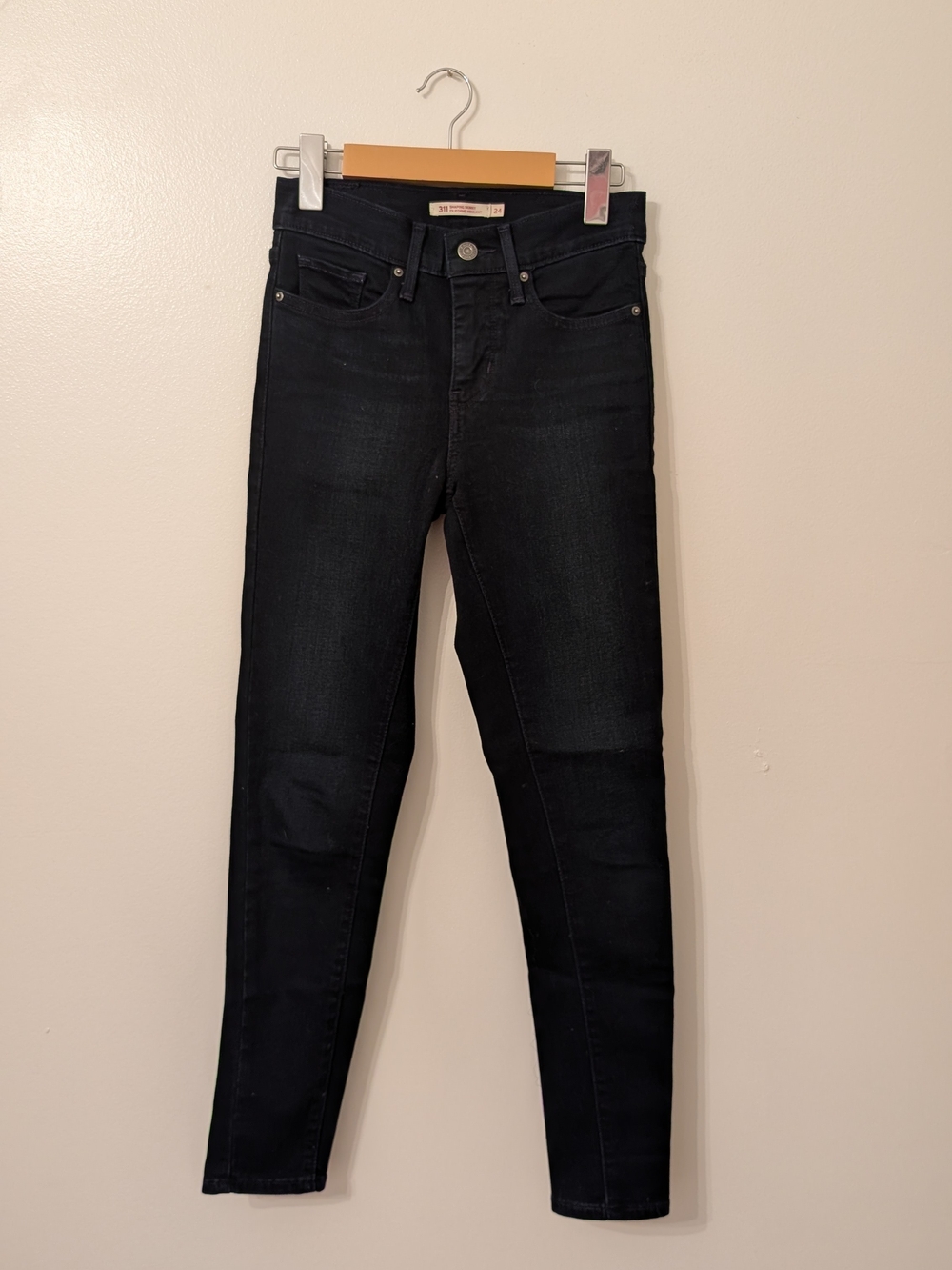 Levi's 311 Shaping Skinny Jean